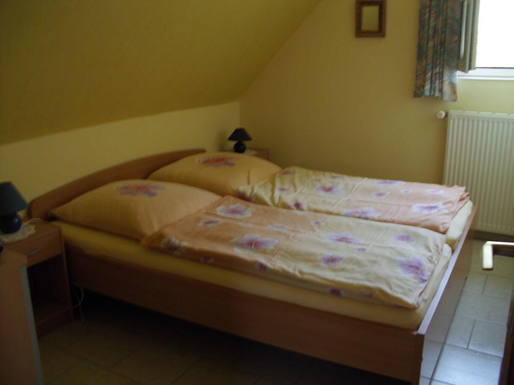 Ferienhaus Hartmann Heviz Bagian luar foto